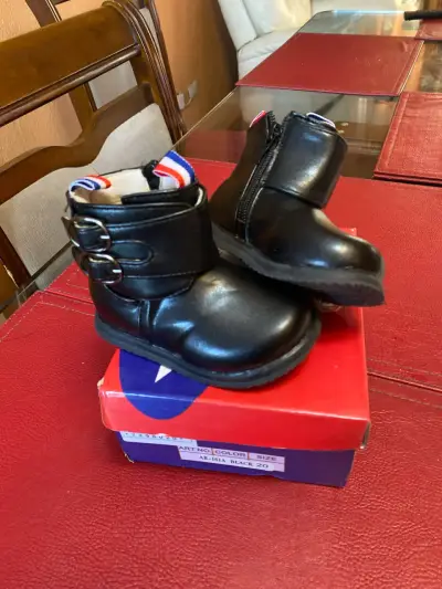 Botitas de huaso para bebés talla 20, 21 y 22 - miniatura 3