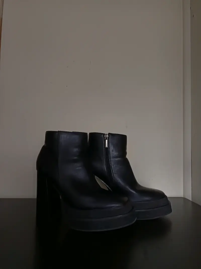 Botines de cuero negro con plataforma - 2