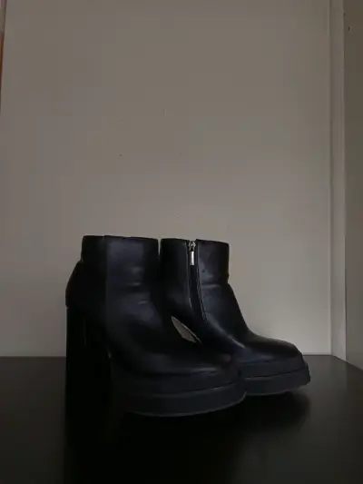 Botines de cuero negro con plataforma - miniatura 2