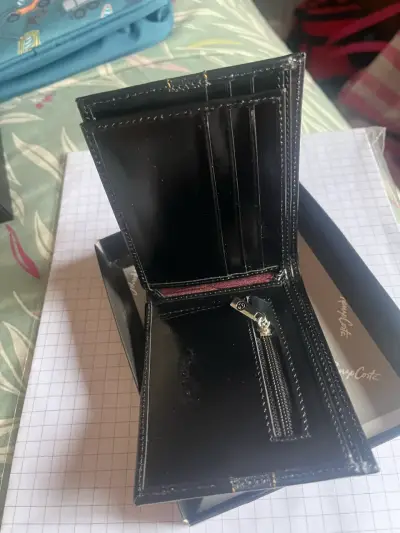 Billetera de cuero negra Renzo Costa con caja - miniatura 2