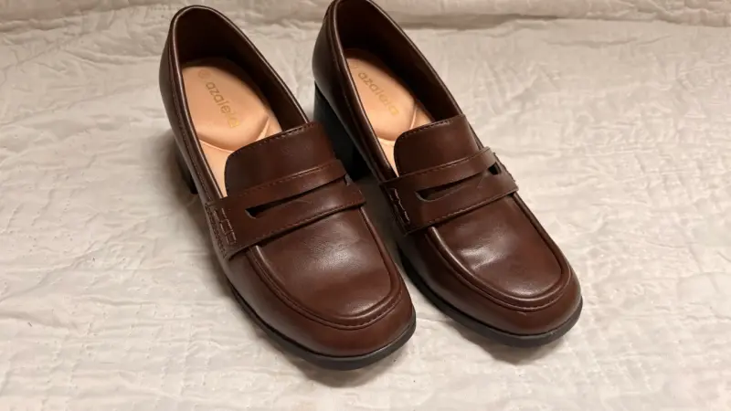 Zapatos de tacón tipo mocasín marrón para mujer - 3