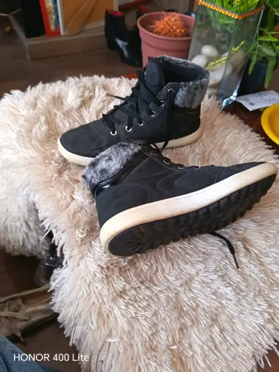 Botines de invierno negros con forro de lana - miniatura 4
