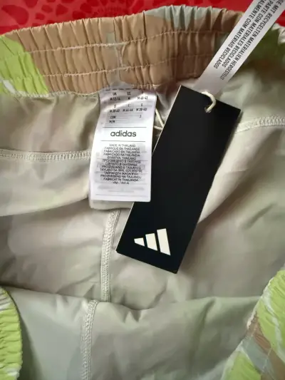 Shorts deportivos Adidas estampado camuflaje - miniatura 4