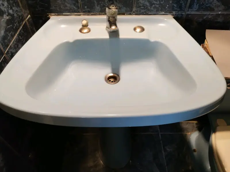 Lavamanos de cerámica azul con pedestal - 3