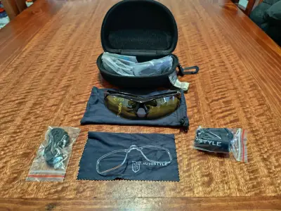Gafas de Sol Deportivas Autostyle con Estuche - miniatura 1