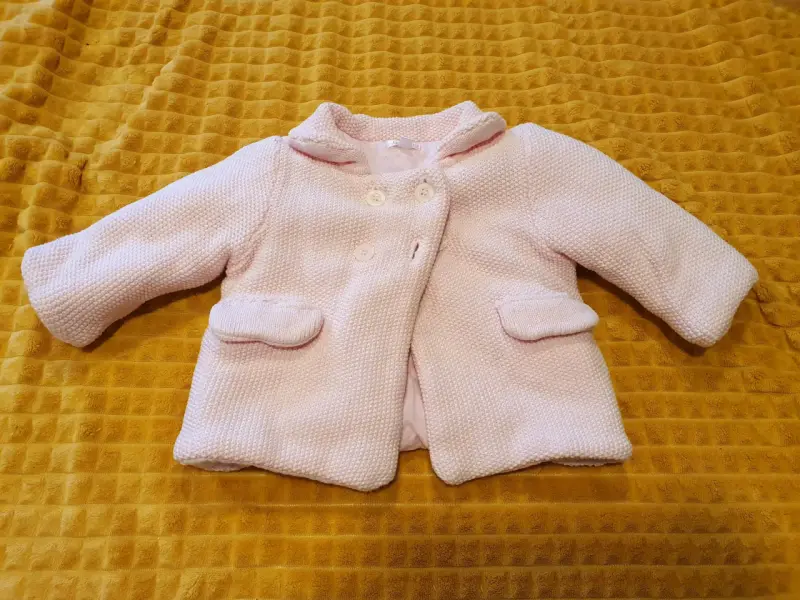 Abrigo de bebé rosado 3 meses