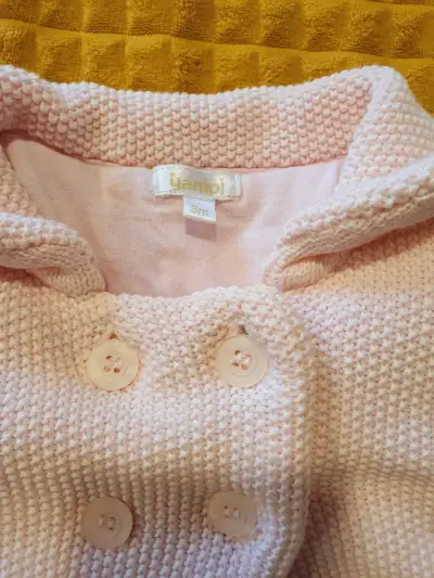 Abrigo de bebé rosado 3 meses - miniatura 2
