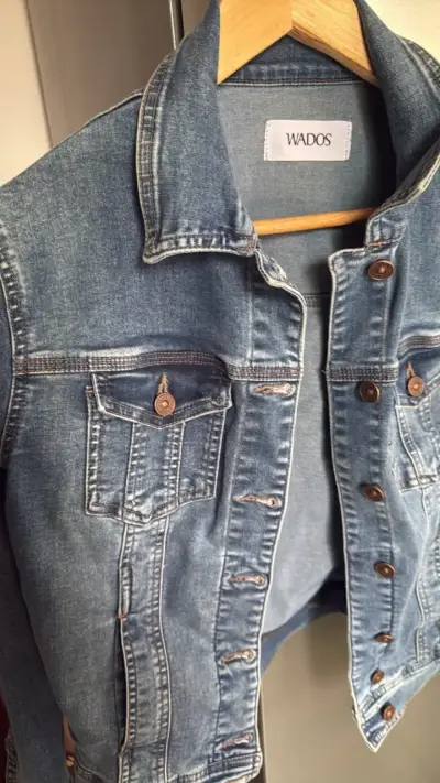 Chaqueta de mezclilla azul Wados para mujer - miniatura 3