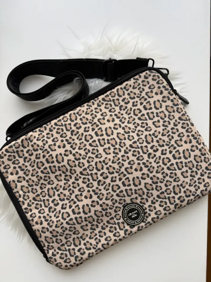 Bolso bandolera para laptop 14”