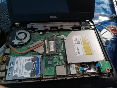 Laptops en desarme para reparación o repuestos - miniatura 1