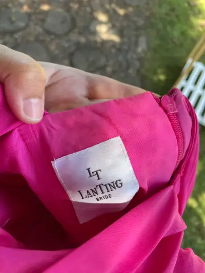 Vestido largo fucsia elegante Lanting Bride - miniatura 4
