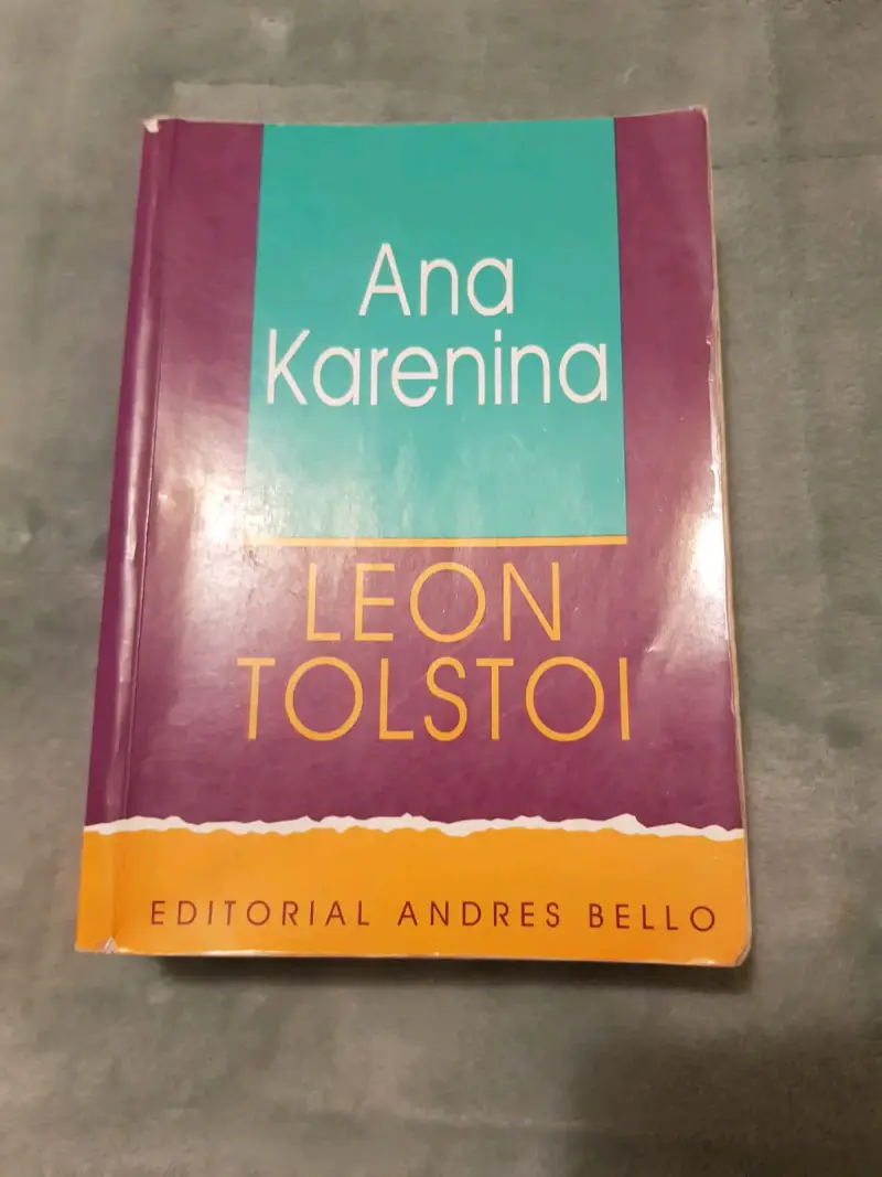 Libro Ana Karenina de León Tolstói - 1