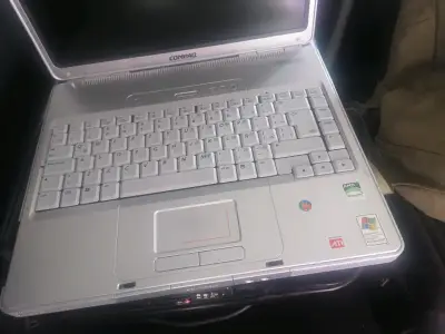 COMPAQ PRESARIO - miniatura 1