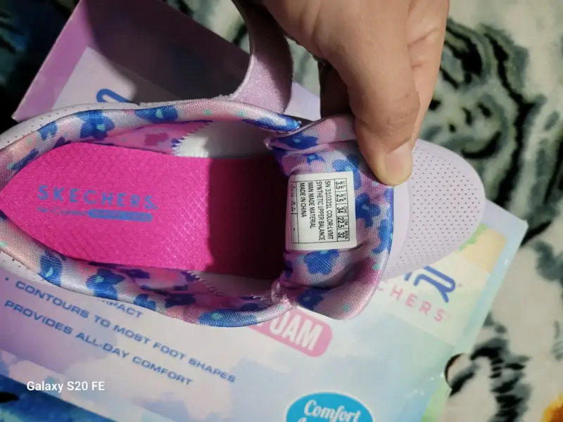 Zapatillas Skechers para niña con Memory Foam - 3