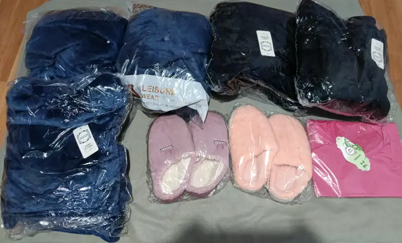 6 MAXI polar 2 pantuflas de invierno 1 camiseta
