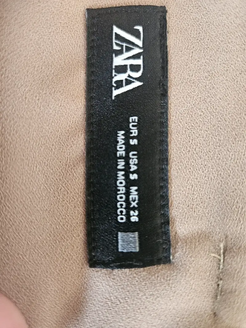 Falda midi beige Zara en buen estado - 4