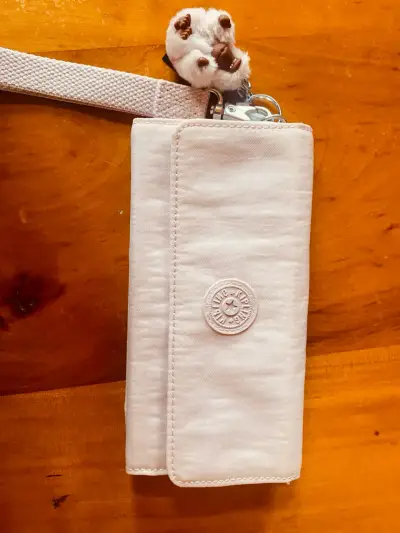 Billetera rosa con llavero Kipling - miniatura 1