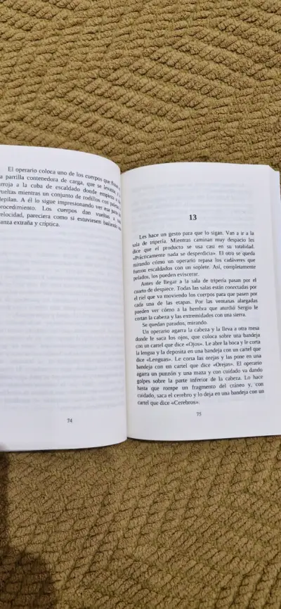 Libro 'Cadáver Exquisito' de Agustina Bazterrica - miniatura 2