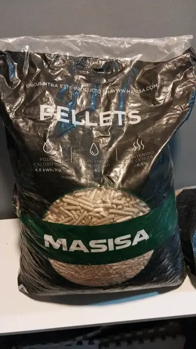 Pellets de madera Masisa para calefacción - miniatura 1
