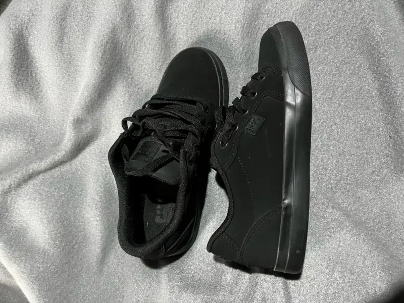 Zapatillas negras DC Shoes para niñ@s-jovenes - 1