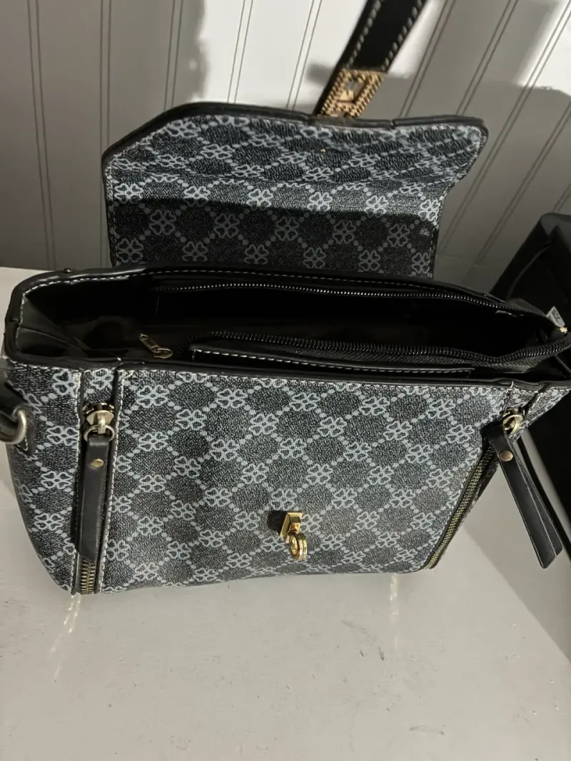 Bolso de mano elegante con diseño geométrico - 3