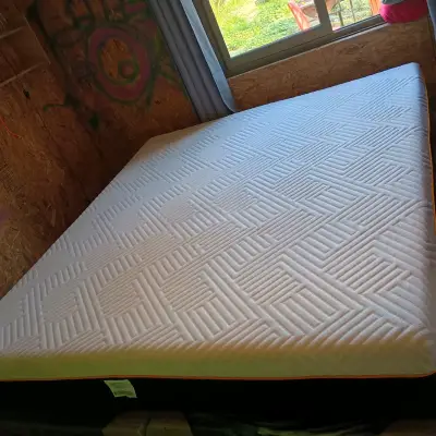 Colchón King Flex Sportvisco en buen estado - miniatura 3