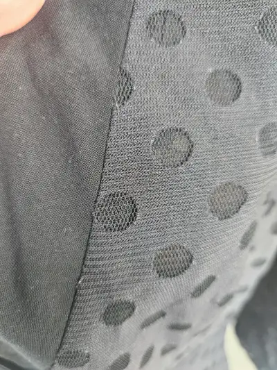 Vestido negro de lunares con transparencias - miniatura 3