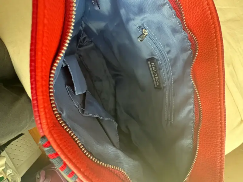 Bolso de cuero rojo Nautica con diseño moderno - 3