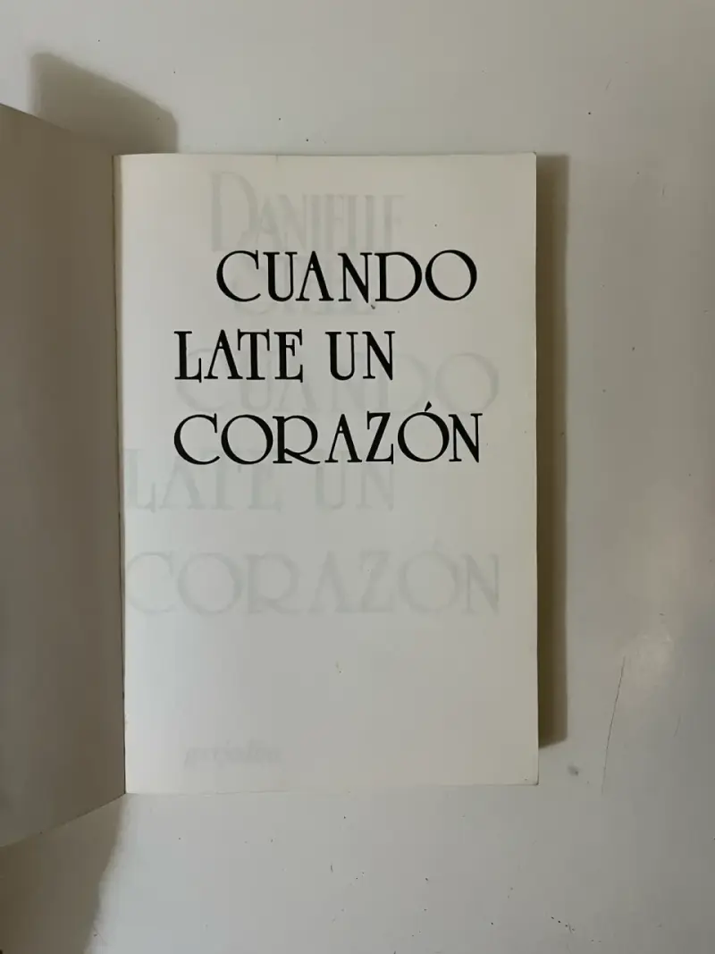 Libro 'Cuando Late Un Corazón' de Danielle Steel - 2