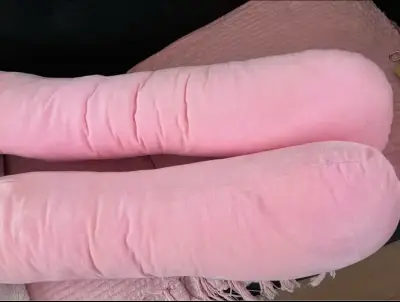 Almohada de embarazo en forma de U color rosa - miniatura 5