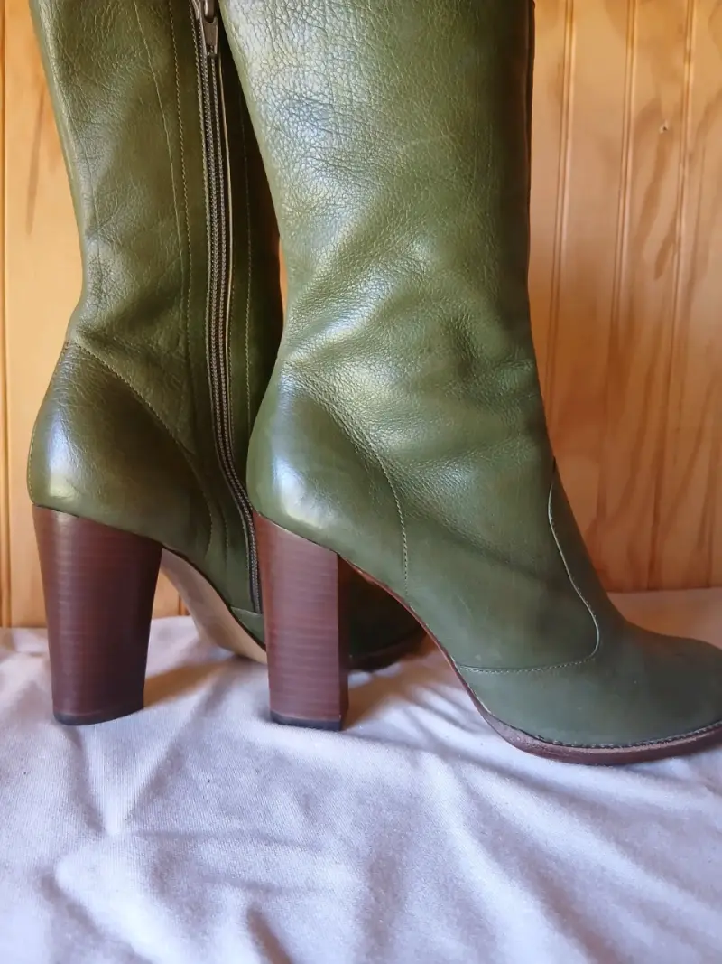 Botas de cuero verde con tacón alto - 3