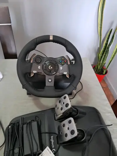 Volante de Carreras Logitech G920 para Xbox y pc - miniatura 1