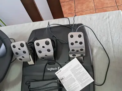 Volante de Carreras Logitech G920 para Xbox y pc - miniatura 5
