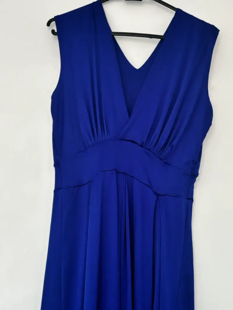 Vestido largo azul sin mangas elegante - 4
