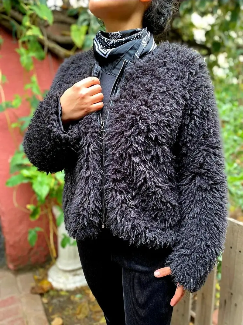 Chaqueta de piel sintética negra para mujer - 2