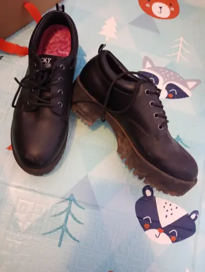 Zapatos escolares negros CKY talla 38 - miniatura 4