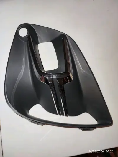 Tapa neblinero lado derecho/copiloto Renault Clio - miniatura 3