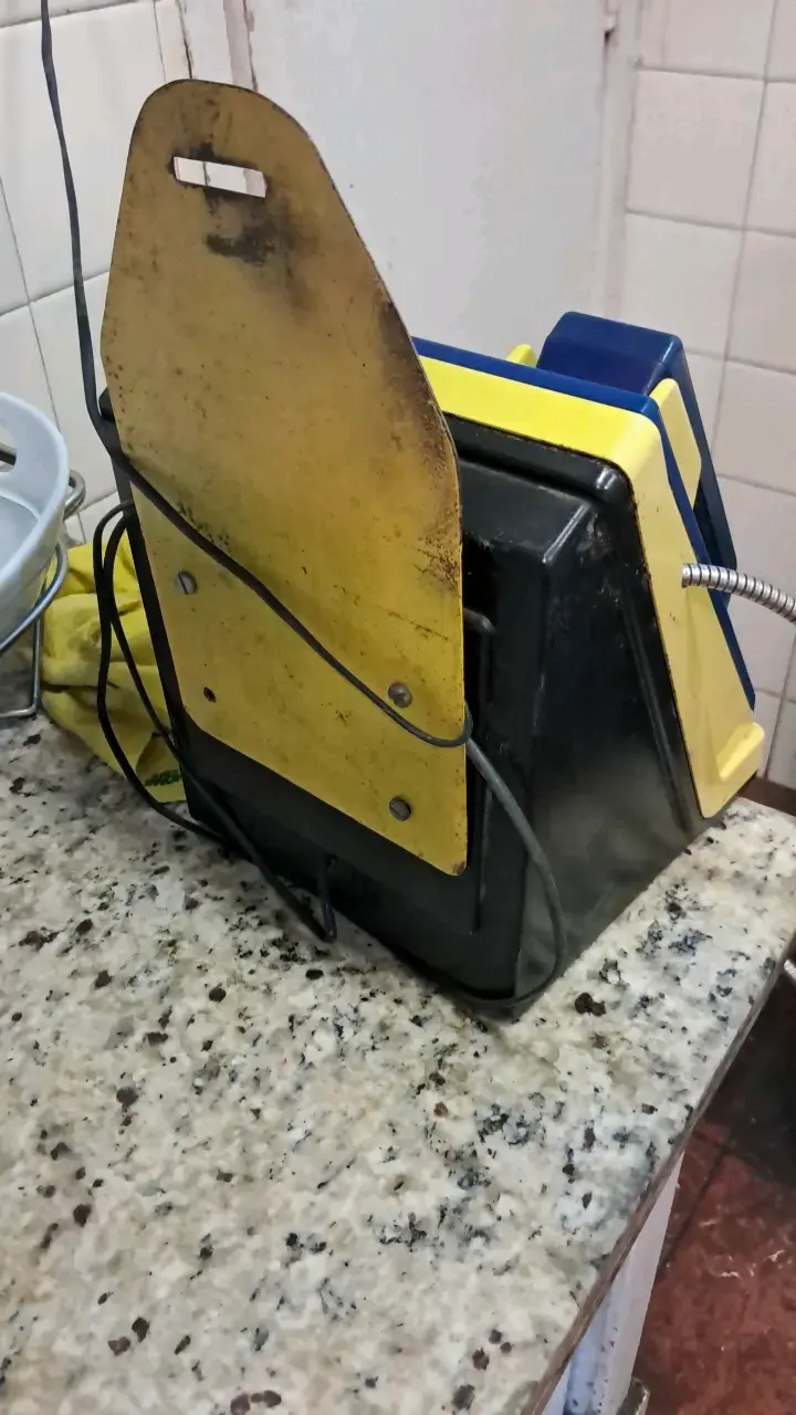 Teléfono original  público  azul y amarillo - 3