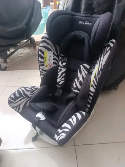 Silla de Auto Infantil Kipscool con Diseño Cebra - miniatura 1