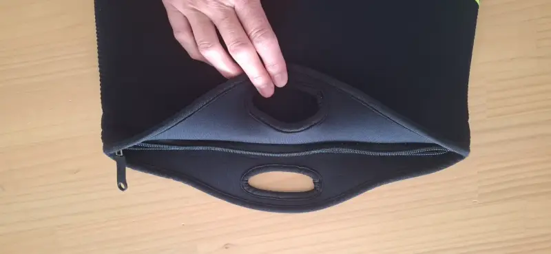 Funda neopreno O'Neill MacBook Neo o laptop 13" - 4