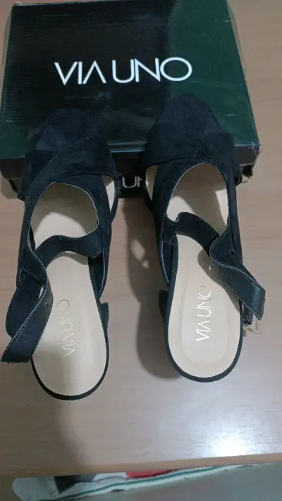 Sandalias de tacón negro Via Uno - miniatura 1