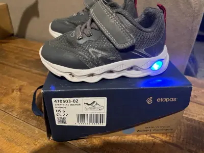 Zapatillas para niños Colloky grises con luces - miniatura 3