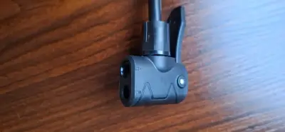 Bombín de aire manual para bicicleta o balones - miniatura 4