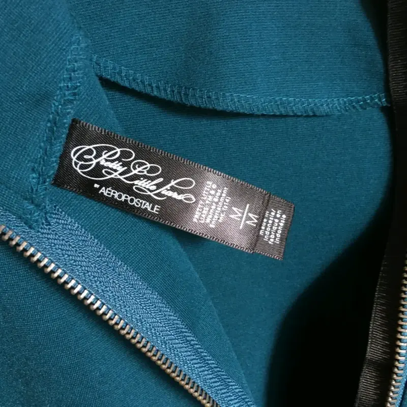 Vestido corto bicolor azul y negro Aeropostale - 3