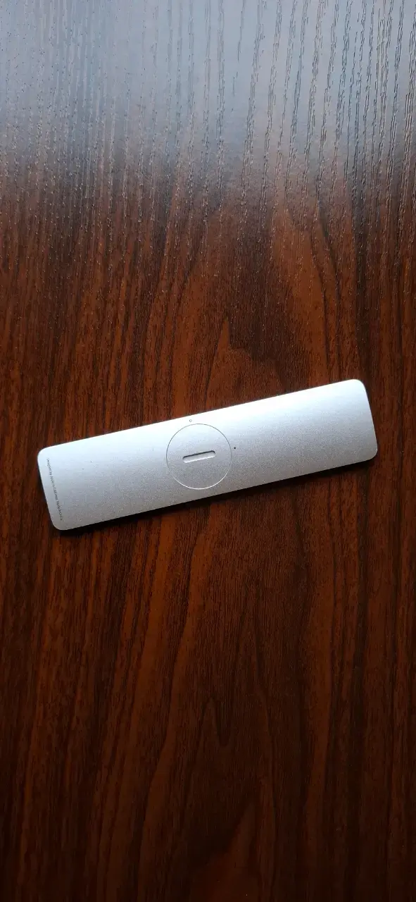 Control remoto Apple TV plateado - 2