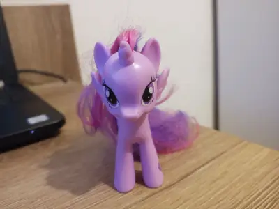Figura de juguete My Little Pony Twilight Sparkle - miniatura 3
