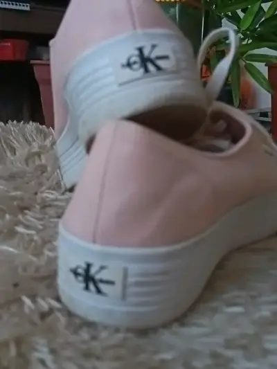 Zapatillas rosadas de lona CK para mujer - miniatura 6