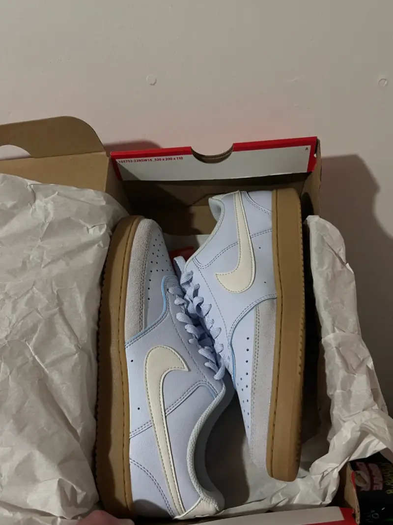 Zapatillas deportivas Nike blancas court visión - 1