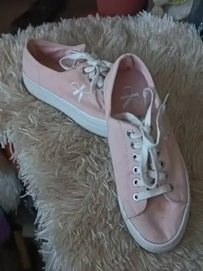 Zapatillas rosadas de lona CK para mujer - miniatura 1