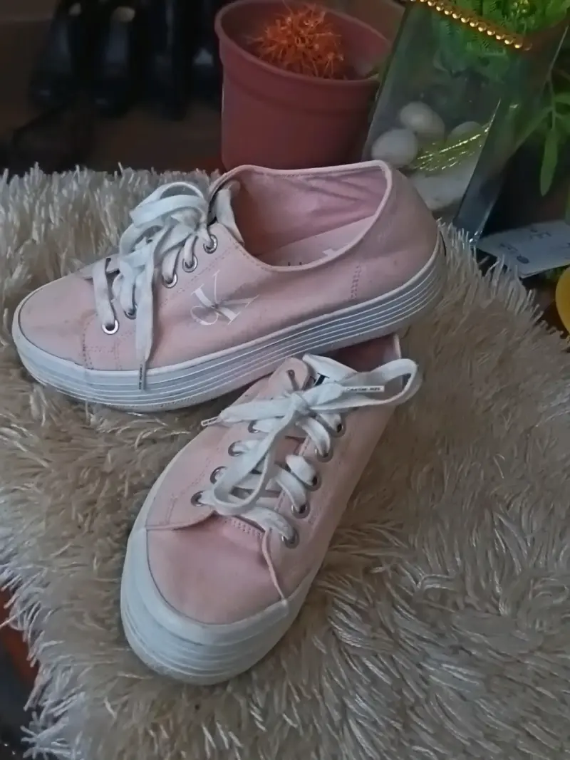 Zapatillas rosadas de lona CK para mujer - 4